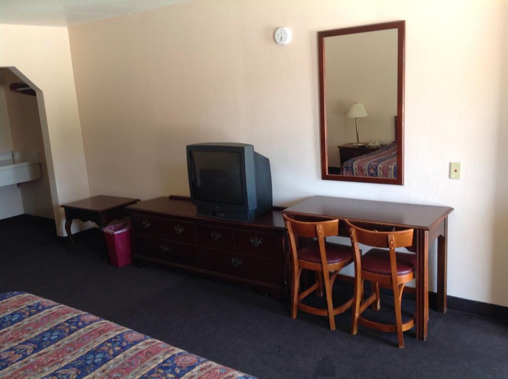 Budget Inn Jasper Szoba fotó