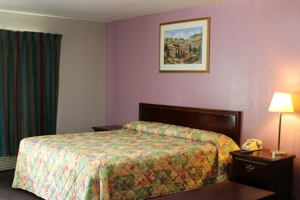 Budget Inn Jasper Szoba fotó
